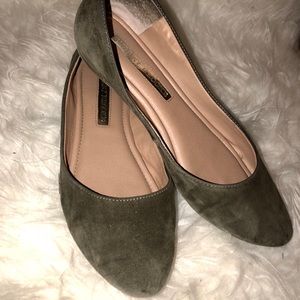 Khaki green Aubrey Brooke suede flats
